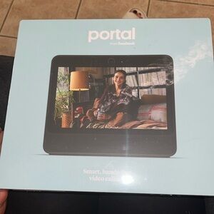 NEW Portal from Facebook [Gen 1]. Smart, Hands-Free Video Calling with Alexa